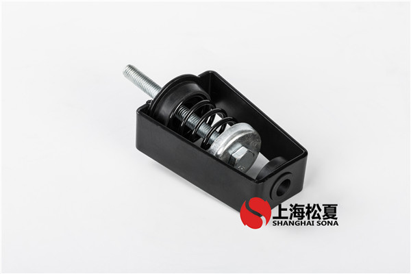 安裝動臂彈簧減震器時必須注意什么？